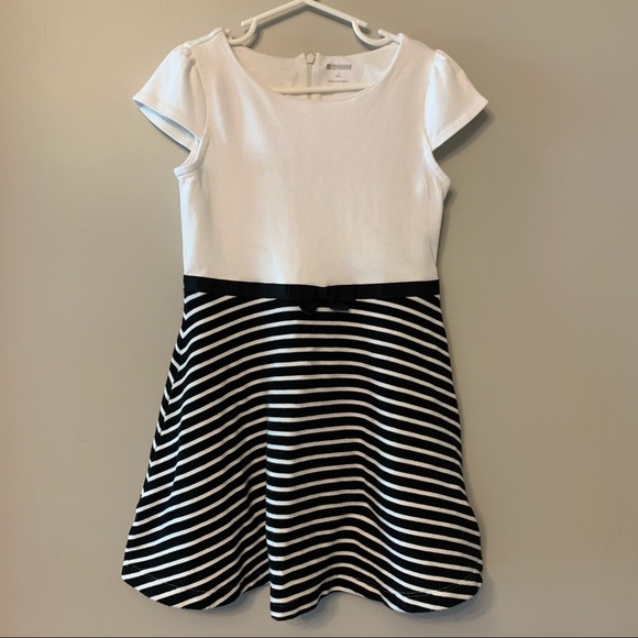 Gymboree Black & White Dress, Size Small 5-6